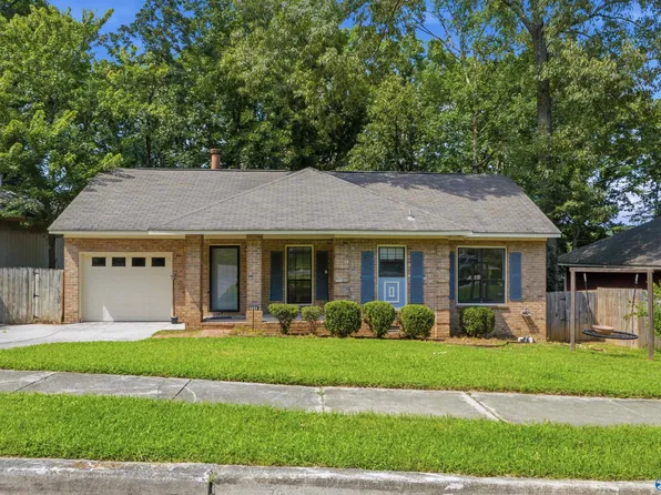 709 Mathis Dr SE, Huntsville, AL 35803