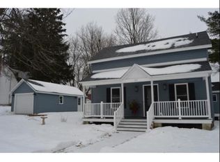 317 North St, Waupaca, WI 54981