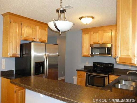 3rd image of 1160 Phillip St