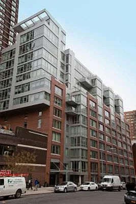 Sold by Level Group | media 21