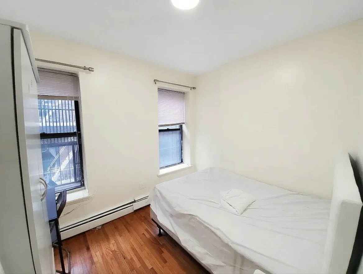 157 West 106th Street — Photo 3