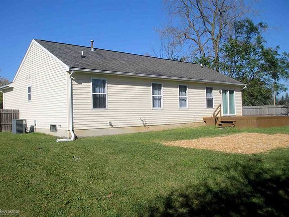 5th image of 5025 Auker Dr