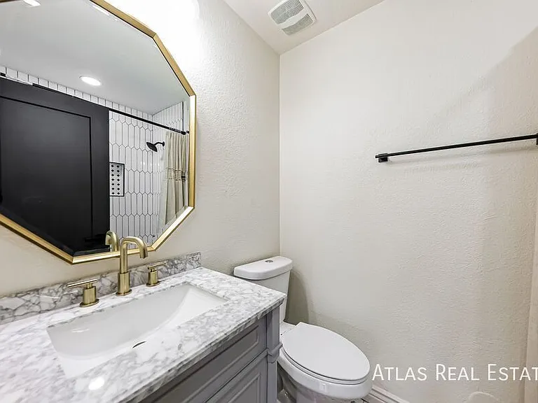 14820 N 36th Pl — Photo 15