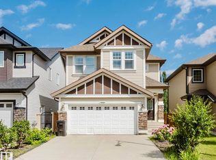 3244 Abbott Cres SW, Edmonton, AB T6W 2M4