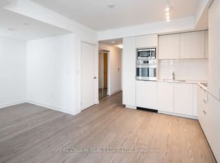 11 Wellesley St W #1804, Toronto, ON M4Y 0G4