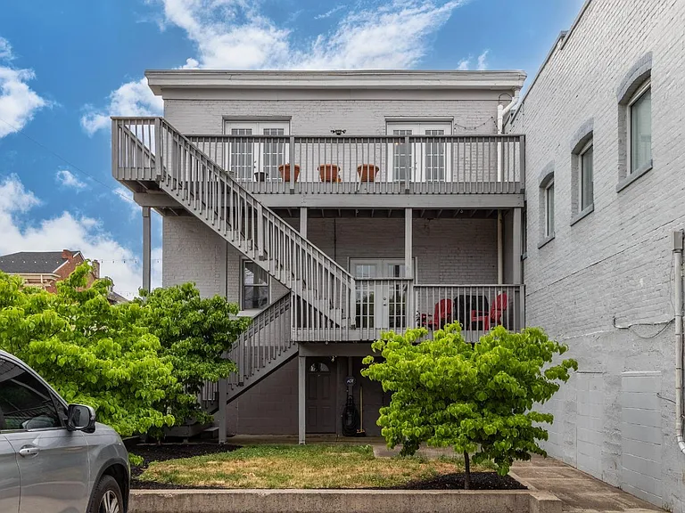 316 Walnut St — Photo 1