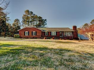 211 Roy Eaker Rd, Cherryville, NC 28021
