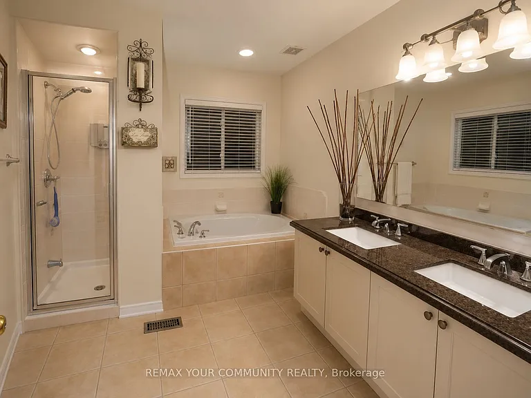 112 Barnwood Dr — Photo 12