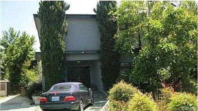 1st image of 1832 W 22nd St