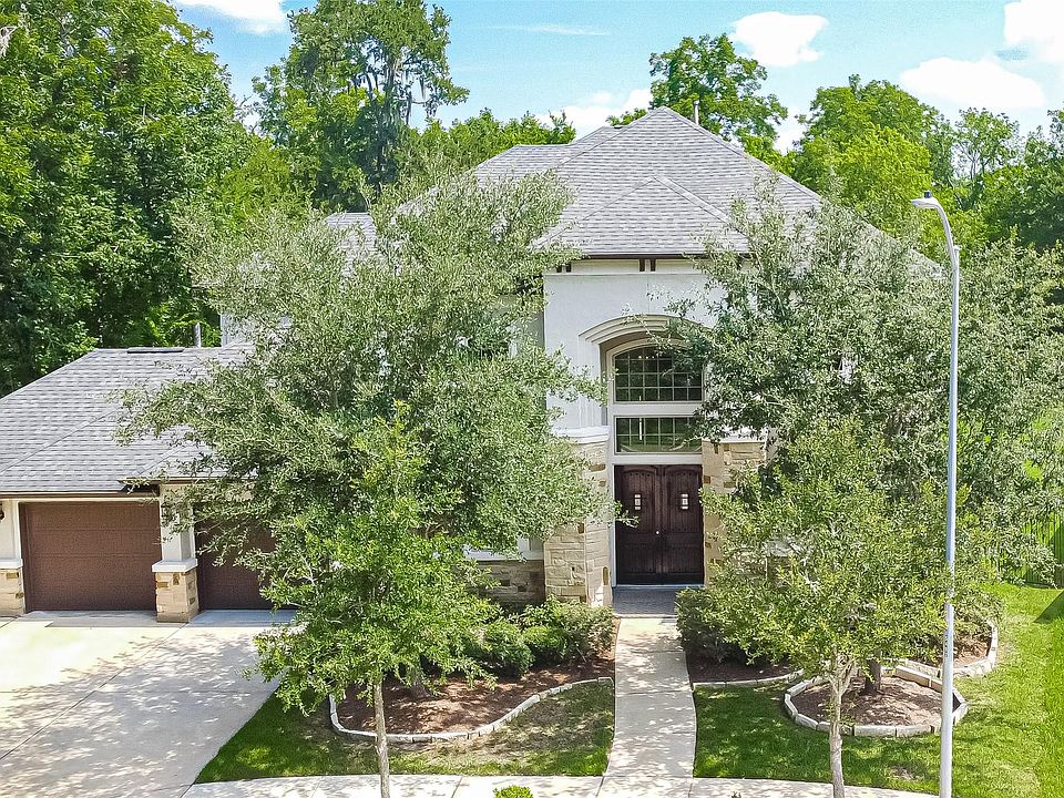 1st image of 34 Chiara Ct