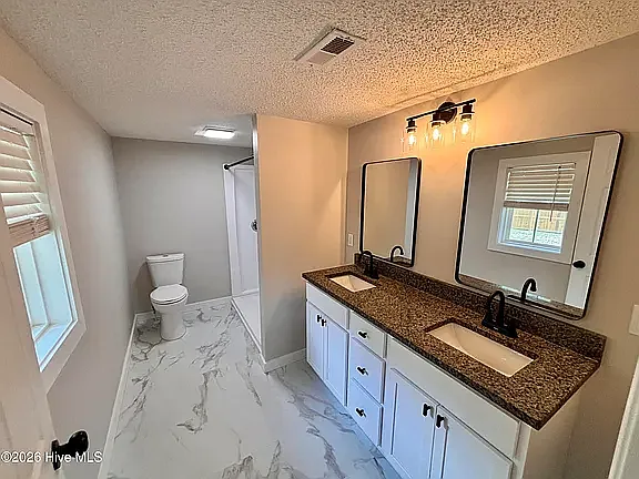 215 Turkey Branch Rd — Photo 5
