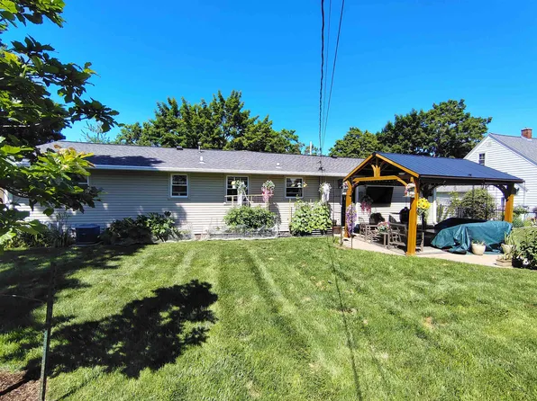 1193 Dousman St, Green Bay, WI 54303