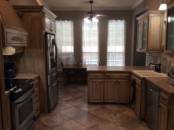 4th image of 655 N Jovita Ln