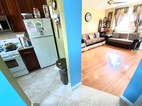 5th image of 68-50 Springfield Blvd #1