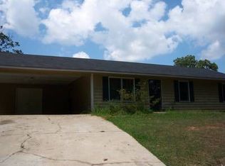 39 George Byrom Rd, Newnan, GA 30263