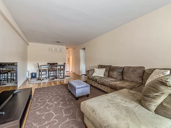 5th image of 23-35 Bell Blvd #2K