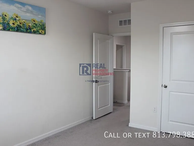 3199 Suncoast Plains Dr — Photo 20