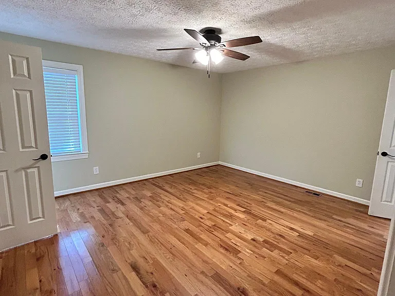 4107 Flat Creek Rd — Photo 4