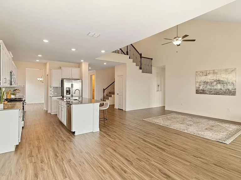 607 Allende Bnd — Photo 13