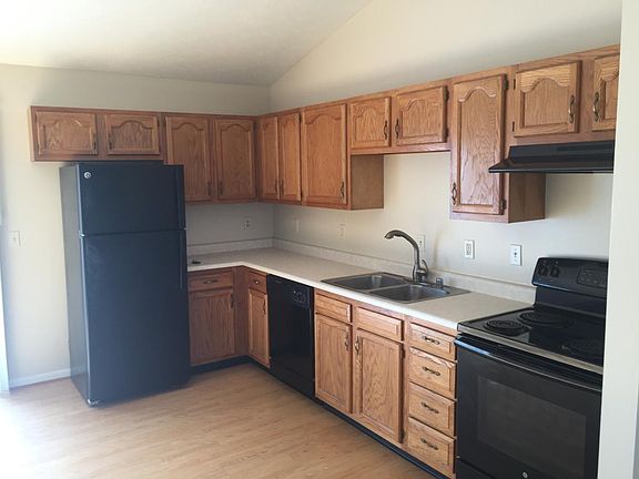 2nd image of 1072 Capitol Ave