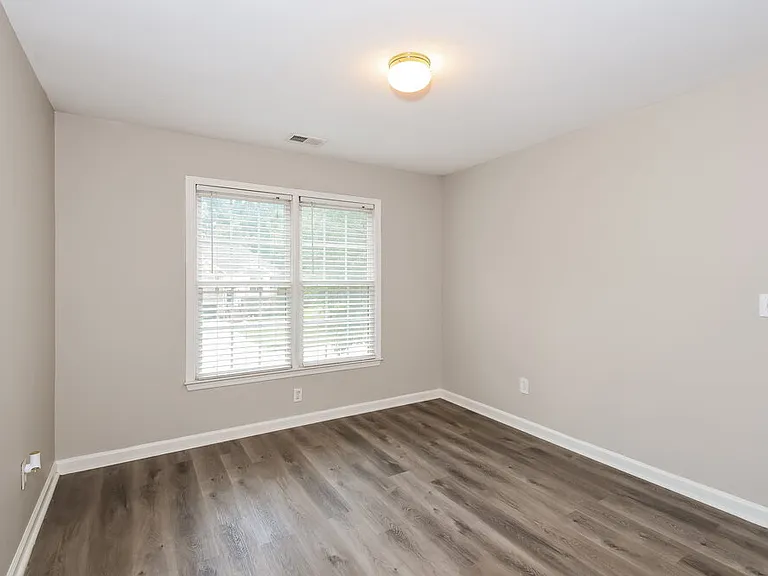 38 Wesley Dr — Photo 15