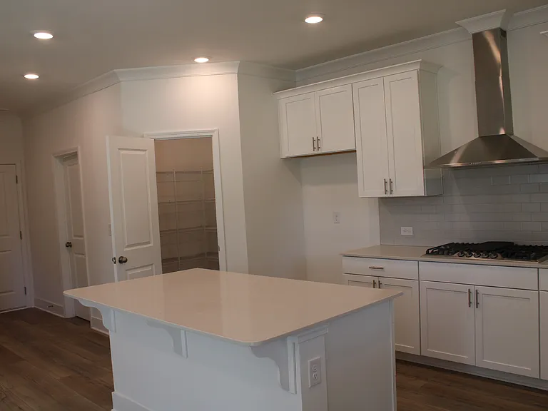 175 Andalusa Ct — Photo 10