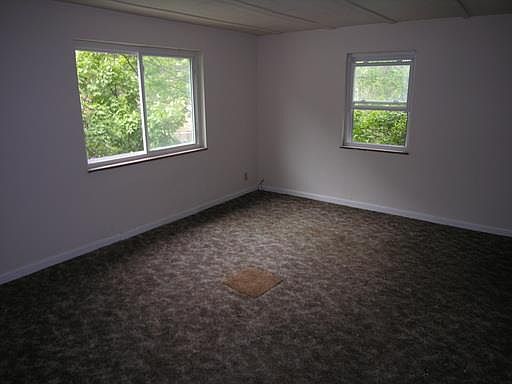 2nd image of 3148 Gobel Ave