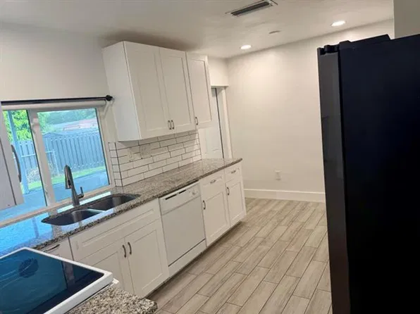 8361 NW 27th Pl #8361, Fort Lauderdale, FL 33322