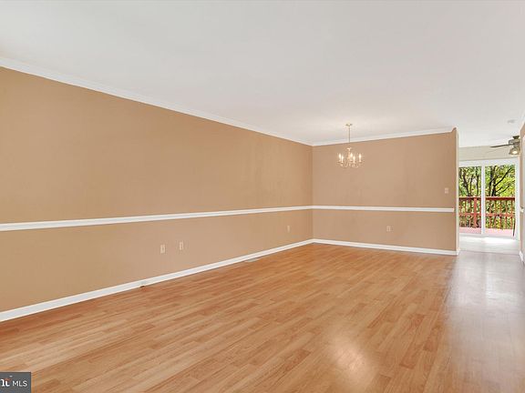 3rd image of 2534 Interstate Dr