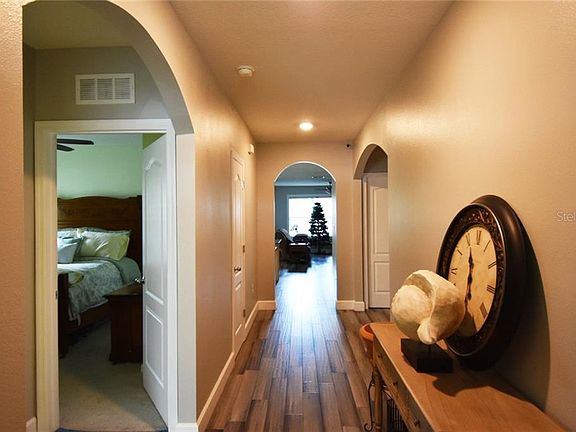 4th image of 2260 Henry Ln