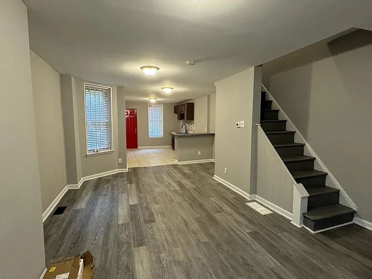 1662 S Conestoga St — Photo 5