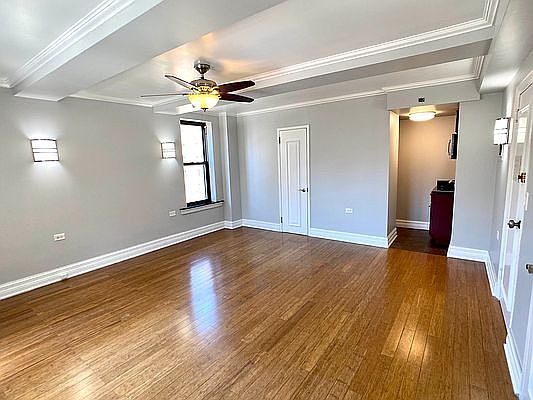 4th image of 240 W 73rd St APT 1120