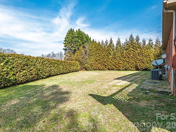 4th image of 3761 Herman Sipe Rd NW