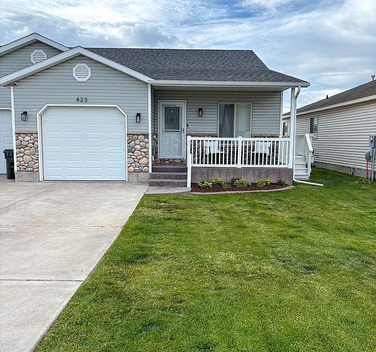1st image of 423 Neff Cir