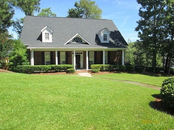 2nd image of 135 Lochweed Dr