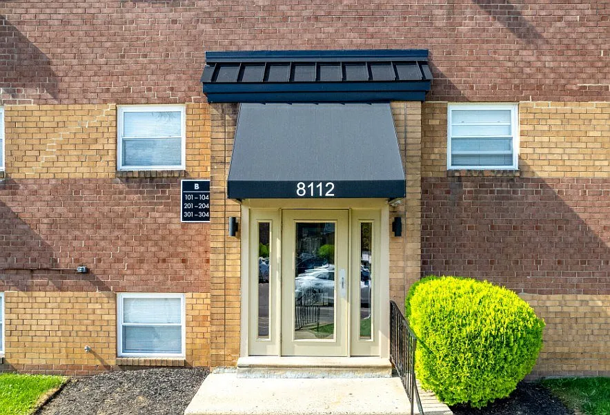 Park Chase Apartments — Photo 4