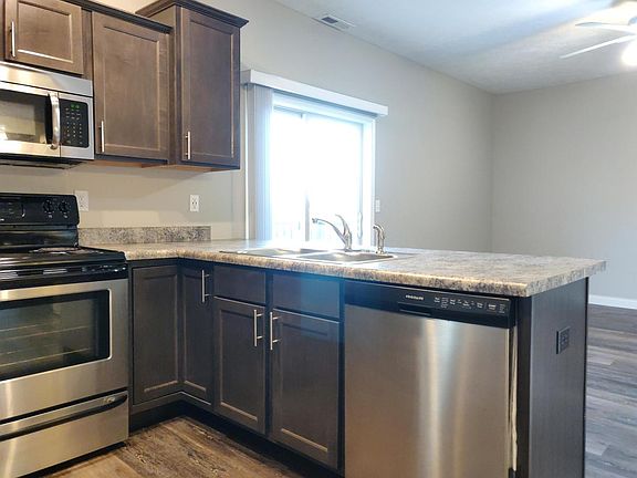 5th image of 2 N 9th St APT 19-2N9