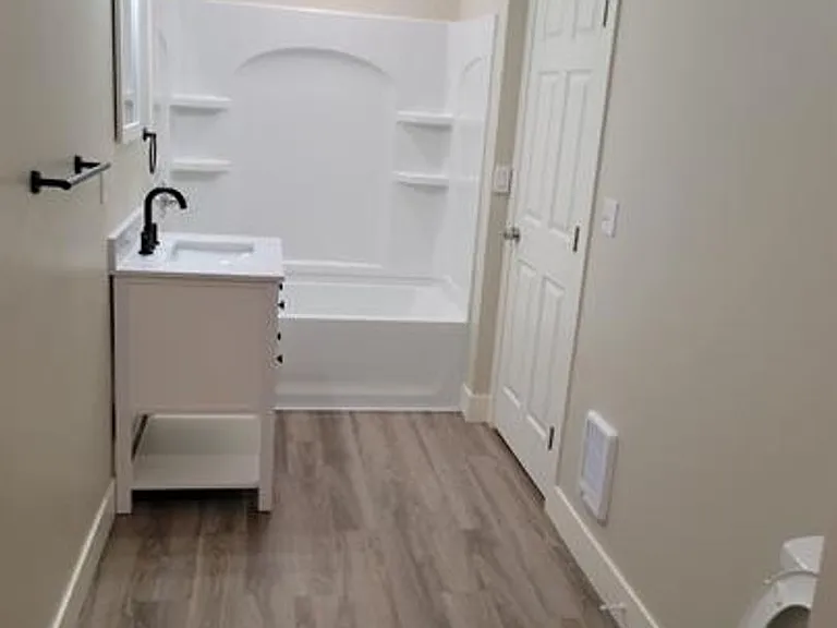 314 S Excelsior Ave — Photo 5