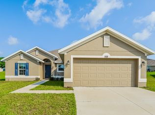 508 W Leah Ct, Fruitland Park, FL 34731