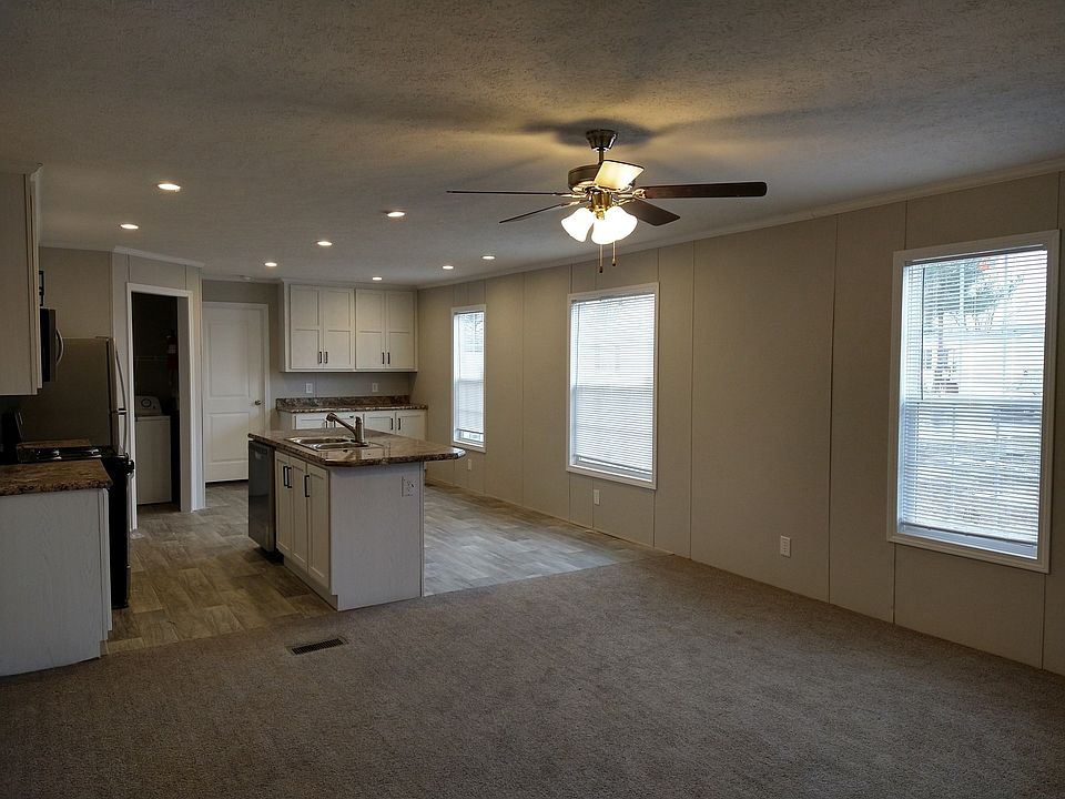 2nd image of 141 Wilson Ct #141