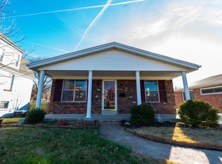 7424 Lindbergh Dr, Saint Louis, MO