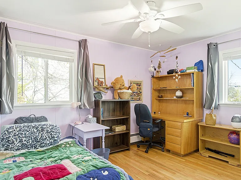 814 Stuart St — Photo 13