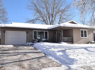 1811 Haymarket Rd, Waukesha, WI 53189