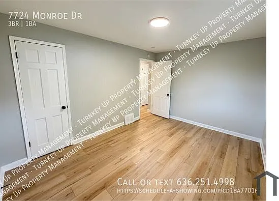 7724 Monroe Dr — Photo 9