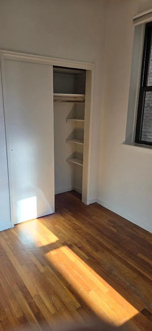 320 East 85th Street — Photo 3