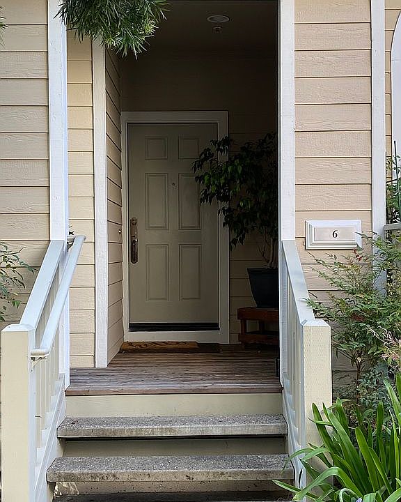 2nd image of 6 Bosun Ln