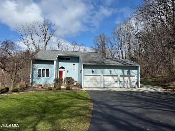 58 Mill Road, Latham, NY 12110