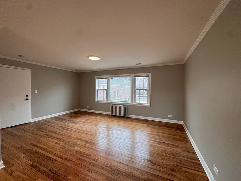 371 Central Ave — Photo 1
