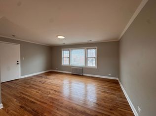 371 Central Ave, Highland Park, IL 60035