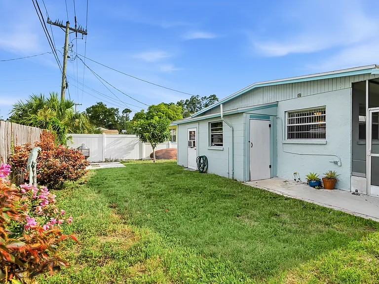 921 41st Street Ct W — Photo 26